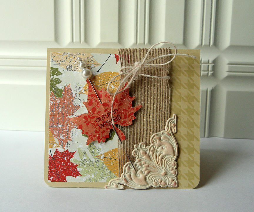 Stamps: Tag-its #7, Background Basics: Houndstooth<br />
Ink: Spring Moss<br />
Paper: Fall...