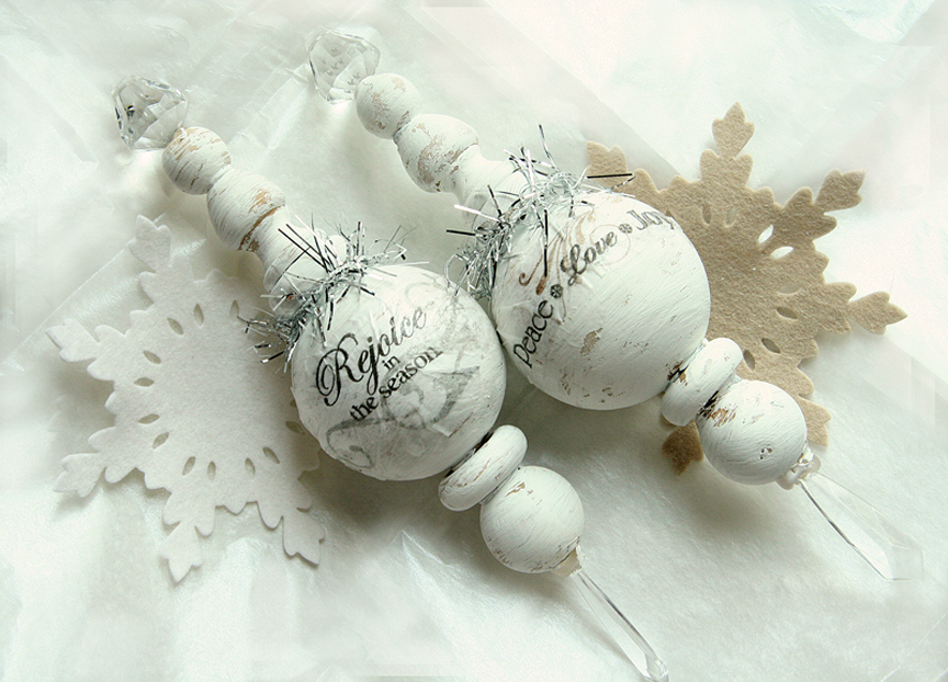 Stamps: Christmas Blessings (sentiments), Holiday Photo Finishers (swirls)<br />
Ink: True...