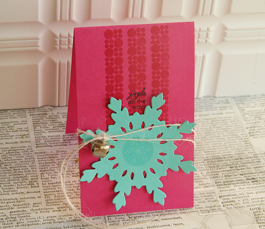 Stamps: Winter Penguin, Background Basics: Circles<br />
Ink: Pure Poppy, Hawaiian Shores, True...