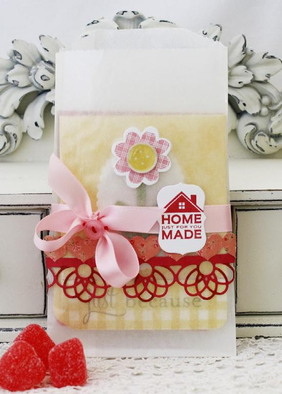 Papertrey Ink Supplies Used:<br />
Stamps:<br />
Flower Fusion #12, Lace Bouquet, Handmade...