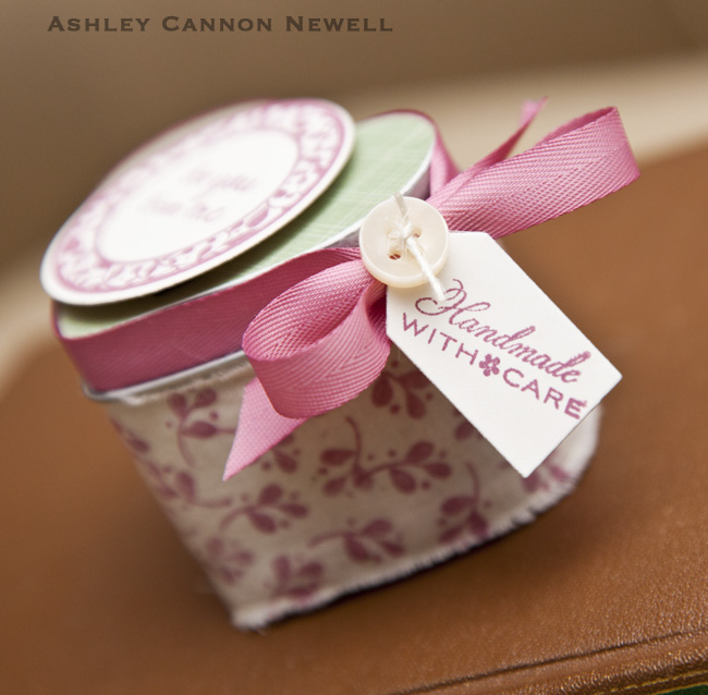 Supplies<br />
<br />
Stamps: Tag-its #12, Handmade Hodgepodge <br />
Ink: Autumn Rose<br />...