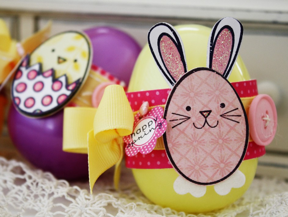 Papertrey Ink Supplies Used:<br />
Stamps:<br />
Scrambled Eggs, Tags for Spring, and Tiny...