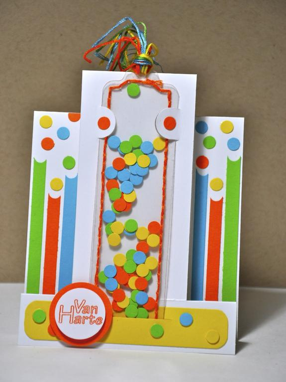 I made this card for the confetti challenge on the Create blog. The sentiment is in Dutch.