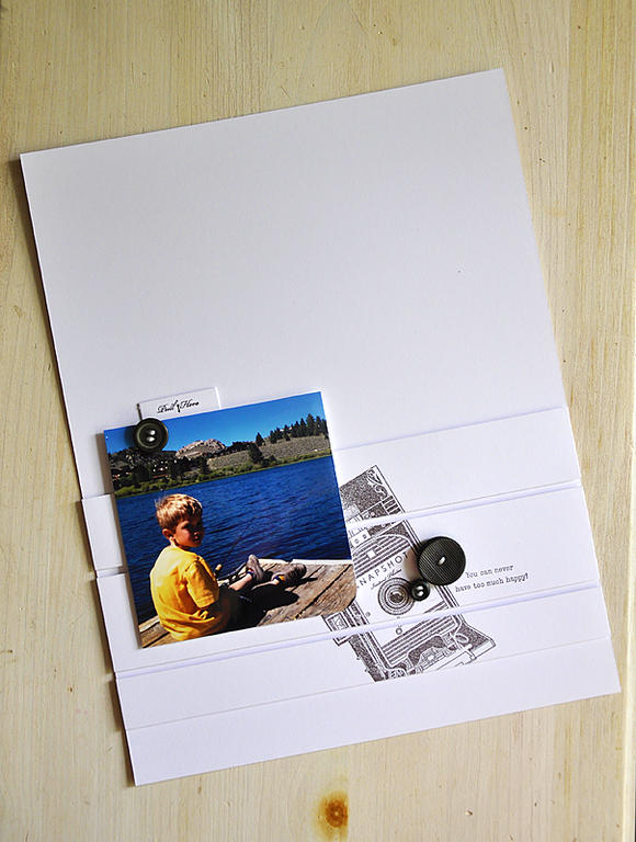 Stamps: Shutterbug Special<br />
Ink: Smokey Shadow<br />
Cardstock: White<br />
Others:...