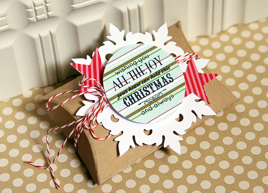 STAMPS: Happiest of Holidays<br />
INK: True Black<br />
PAPER: Classic Kraft and white...