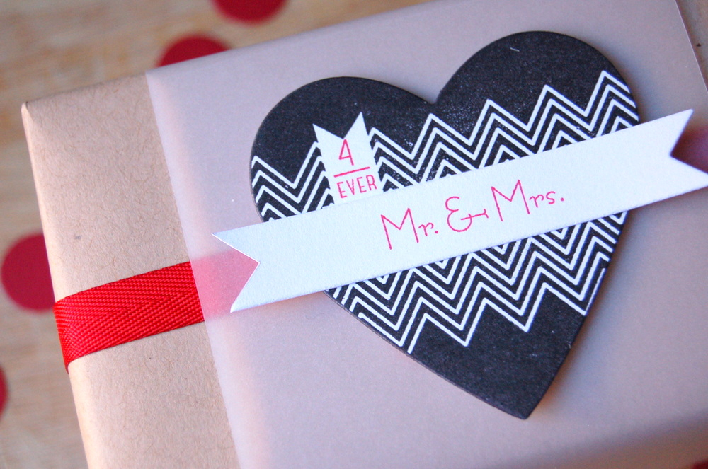 Cardstock: white<br />
Specialty paper: vellum<br />
Stamps: With All My Heart, Just a Kiss<br...