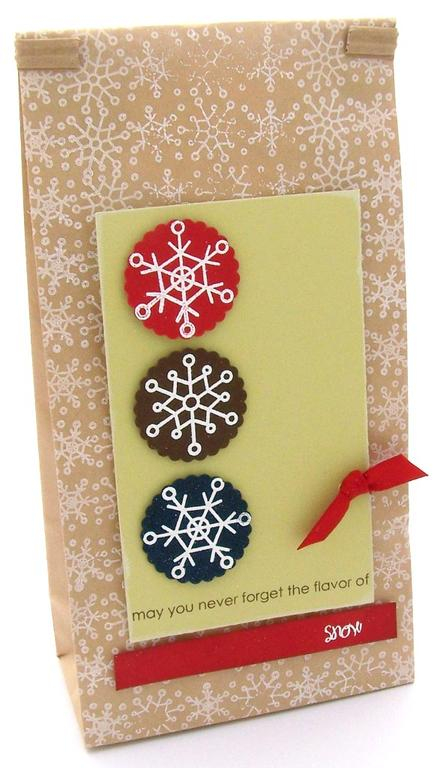 Stamps-Rustic Snowflakes<br />
Ink-White Pigment, Dark Chocolate<br />
Cardstock/ Paper-...