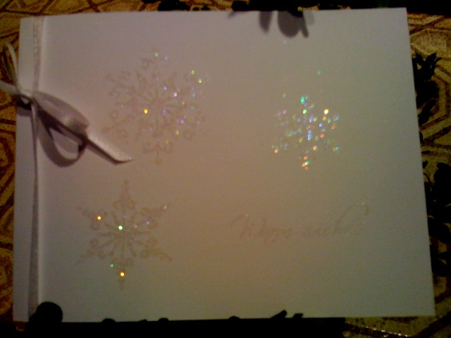 Blog Hop glittered Snowflake Serenade with glittered ribbon and shimmer