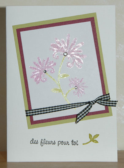 Stamps used : Spiral bouquet<br />
French sentiment= Flowers for you.<br />
The stamps are...