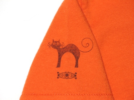 Pumpkin Shirt Sleeve Detail