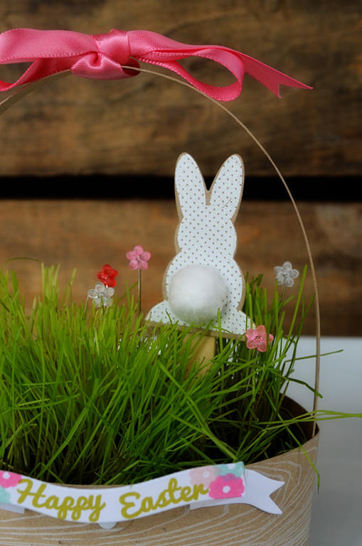 {Happy Easter} basket<br />
<br />
CS - Kraft, White<br />
Ink - Aqua Mist, Hibiscus Burst,...