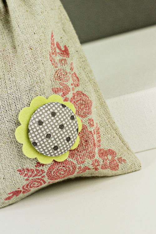 Stamp Sets: Boutique Accessories, Mini Blooms, Women of Life, Button Boutique<br />
Dies:...