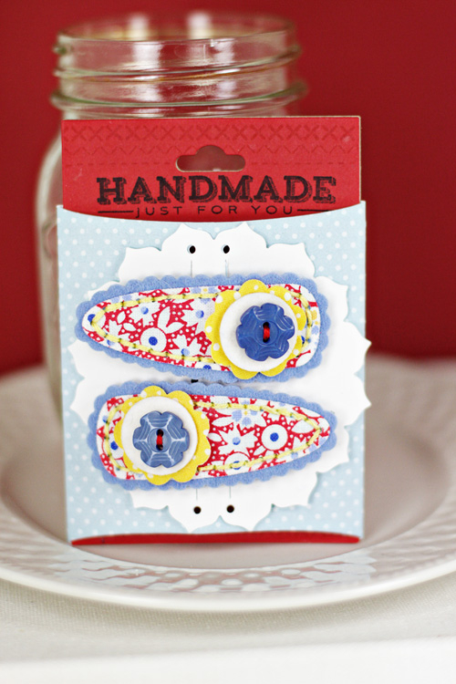 Stamps: Boutique Accessories, Sew Simple Borders, Button Boutique, Bloomin&#039; Button Bits,...