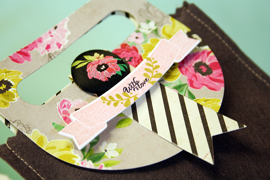 STAMPS: To You From Me, Bountiful Banners<br />
INK: Sweet Blush, New Leaf, True Black<br />...