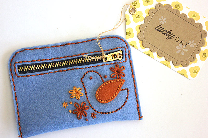 Embroidered Bird Coin Purse<br />
<br />
other: Coin Purse dies, Seasonal Stitching: Birds...