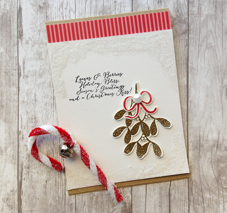 STAMPS: Merry Kiss-mass<br />
INK: Pure Poppy, True Black, Versamark<br />
PAPER: white,...