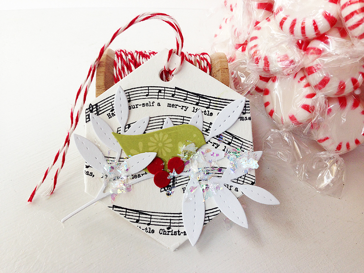 STAMPS: Songbirds<br />
INK: True Black, Spring Moss<br />
PAPER: Pure Poppy, Vintage Cream,...