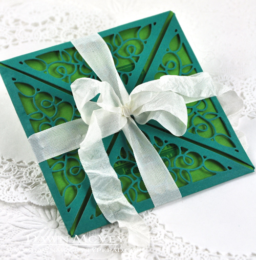 Paper: new leaf, tropical teal<br />
Stamps: A Cheerful Heart<br />
Ink: tropical teal<br />...
