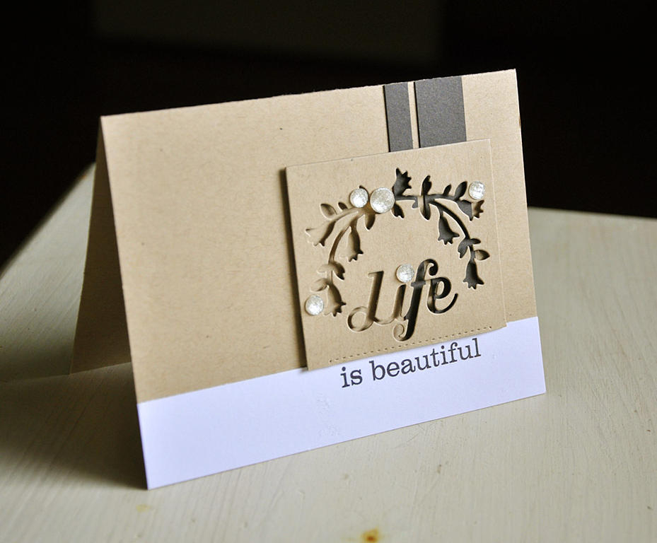 Stamps: Phrase Play #10<br />
Ink: True Black<br />
Cardstock: Kraft, White and Smokey...