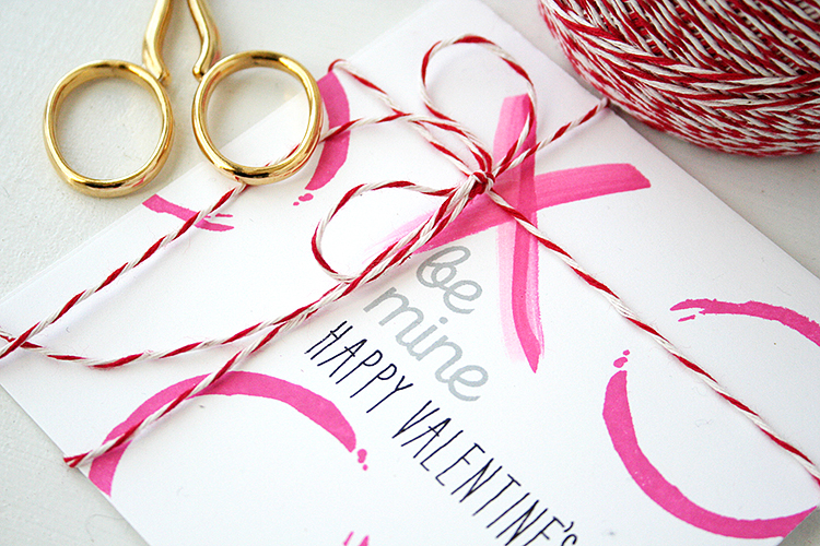 I used the coffee rings as O&#039;s on my XOXO cards!<br />
<br />
STAMPS: Drips &amp;...