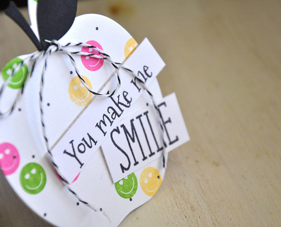 Stamps: Lunchbox Love<br />
Ink: Berry Sorbet, Harvest Gold, New Leaf, and True Black<br />...