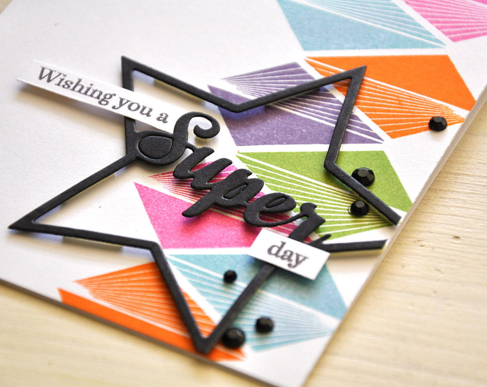 Stamps: Enclosed: Star<br />
Ink: Orange Zest, Raspberry Fizz, New Leaf, Hawaiian Shores, Plum...