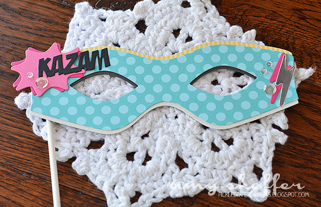 Dies: Superhero Mask 2, Zappy Birthday, Superhero<br />
<br />
Paper: Hibiscus Burst,...