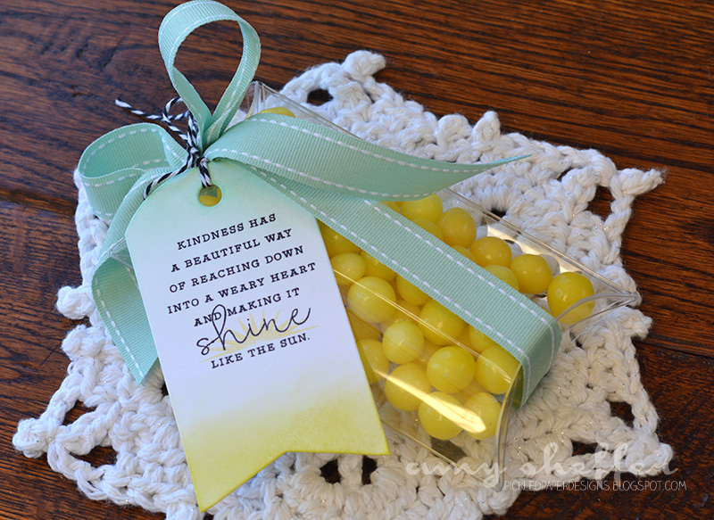 STAMPS: Choose Joy<br />
DIES: Tag Sale #5<br />
INK: True Black, Lemon Tart, Aqua Mist, and...