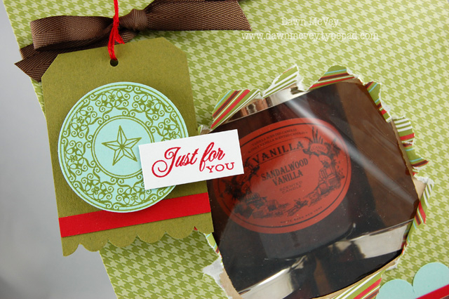 Paper: ripe avocado, aqua mist, pure poppy, stamper's select white<br />
Stamps: 2008...