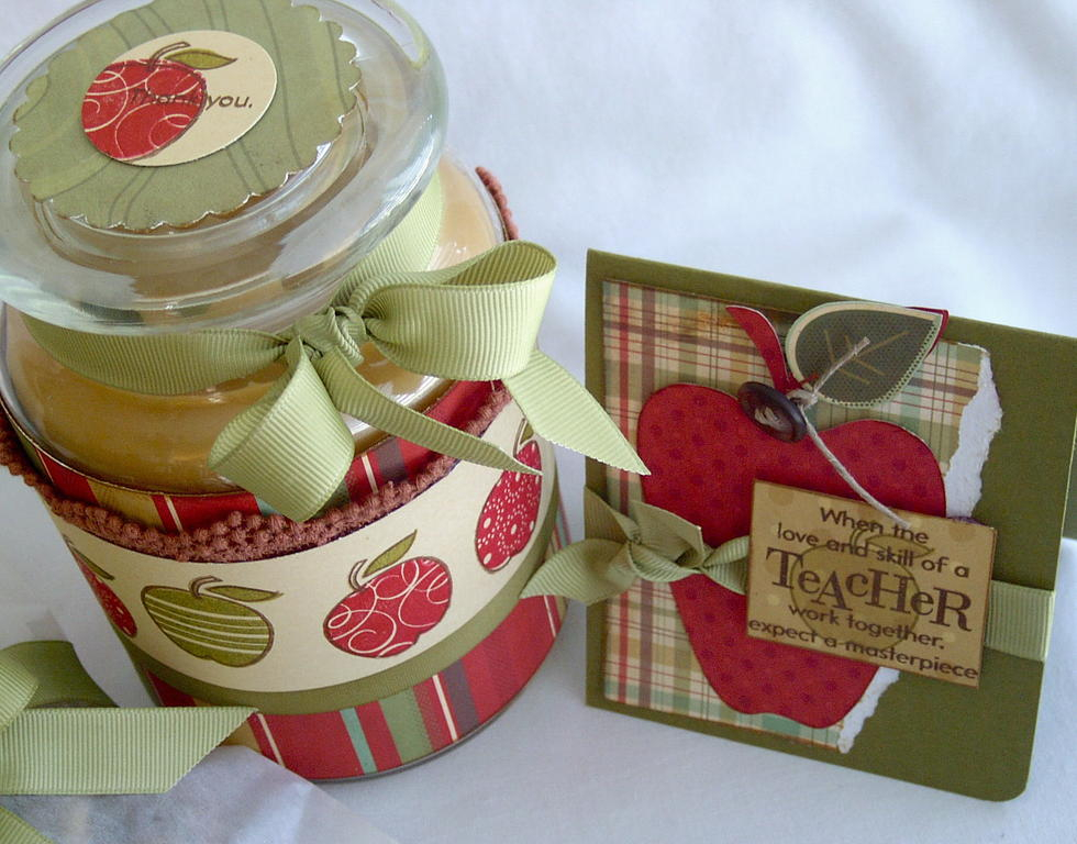 Papertrey Ink Supplies used:<br />
Stamps:<br />
Teacher's Apple stamp set<br />
Ink:<br...