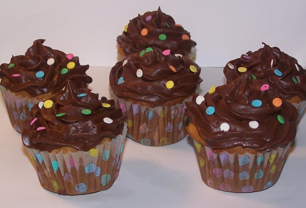 Cupcake liners stamped with poka dot basics set