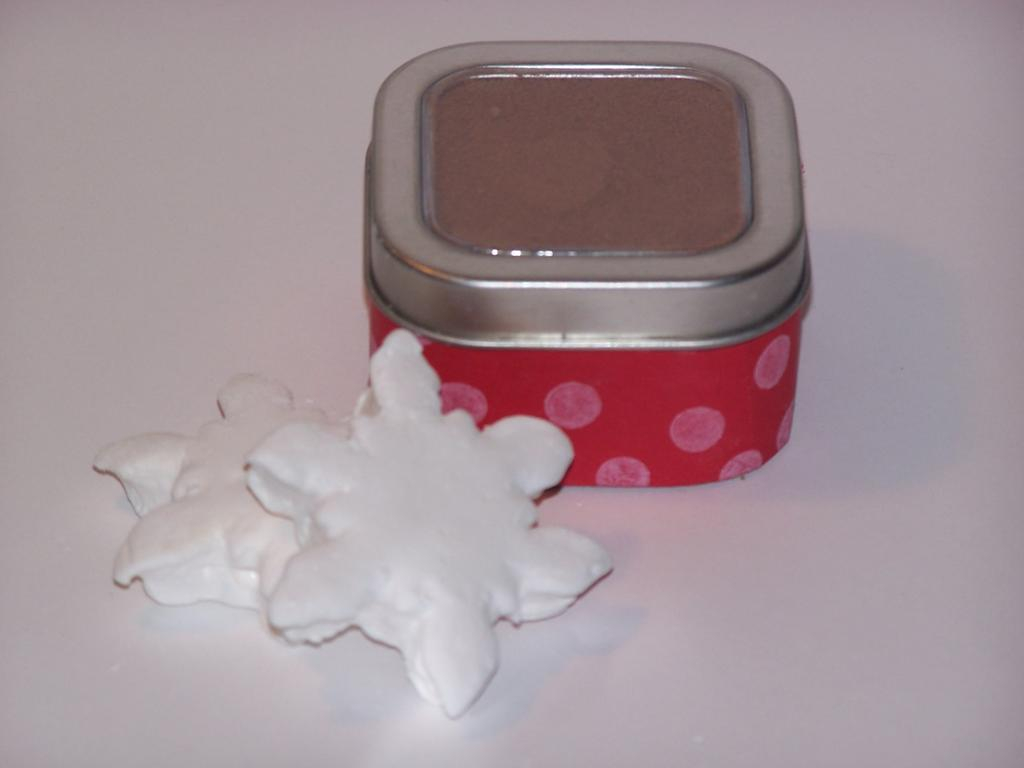 Altered 4oz. square tin and homemade snowflakes