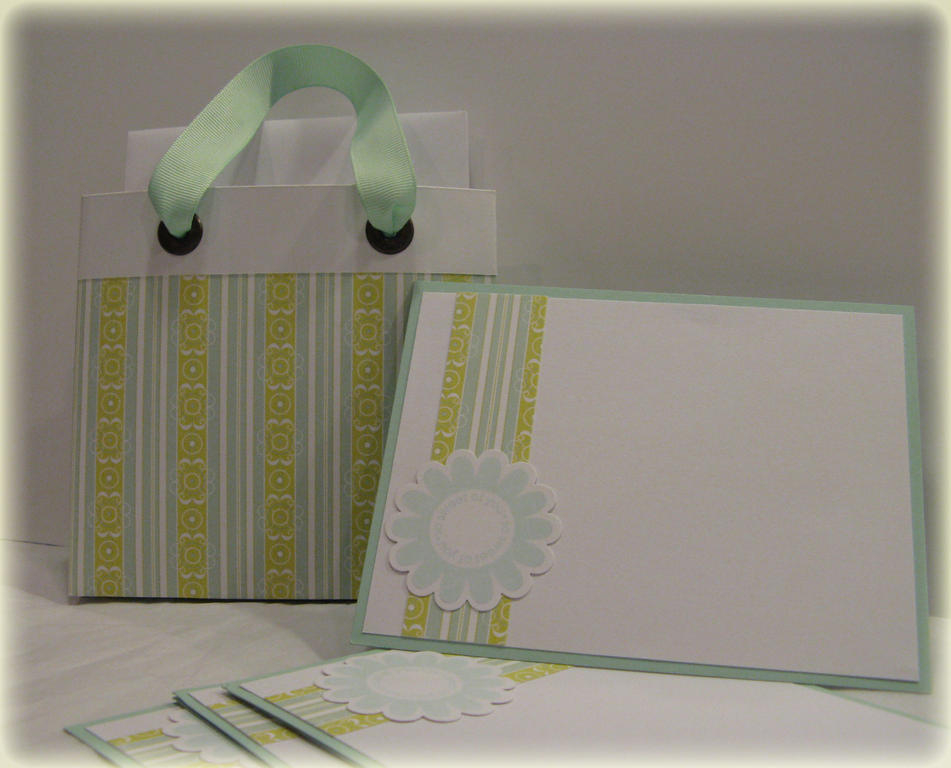 Notecard set inspired by Michelle Wooderson.