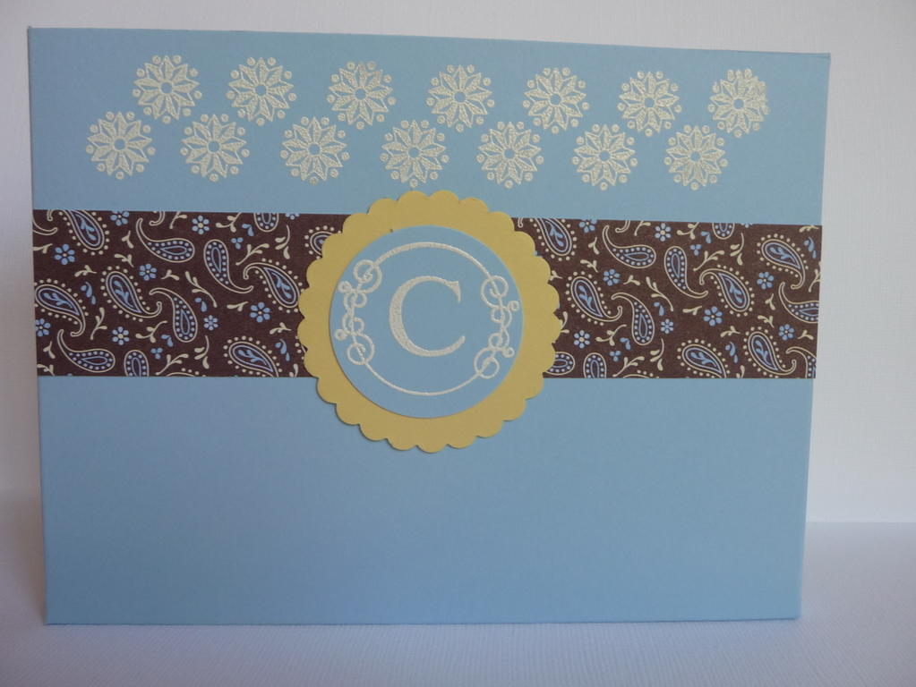 Notecard box holder, close up