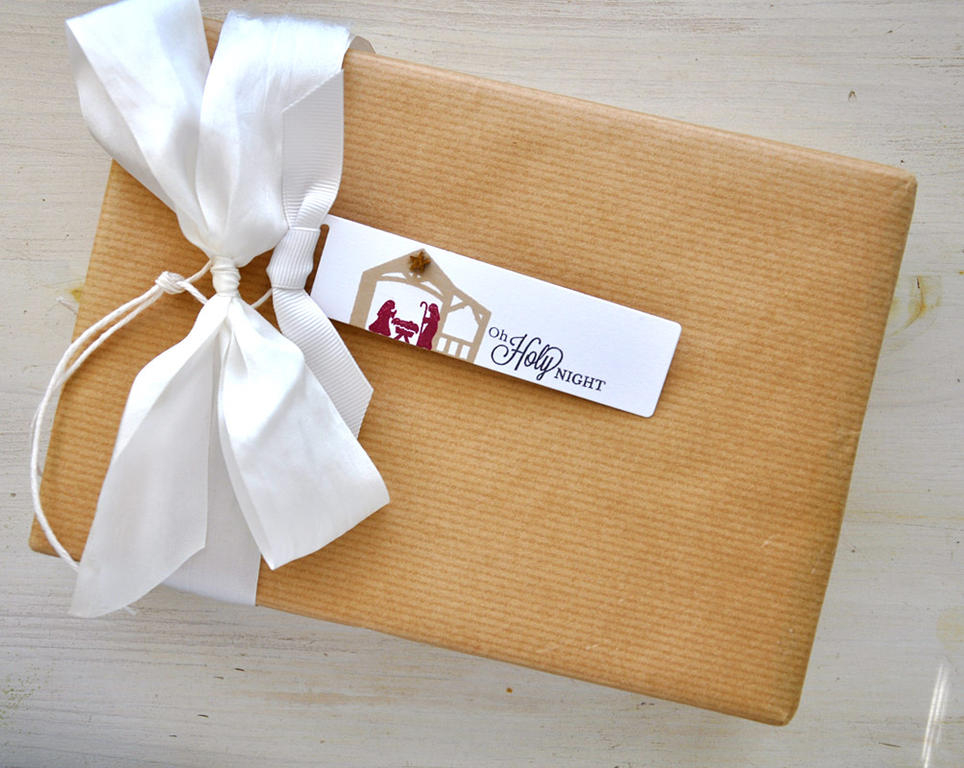 Stamps: Petite Places: Nativity<br />
Ink: Kraft, Scarlet Jewel and True Black<br />...