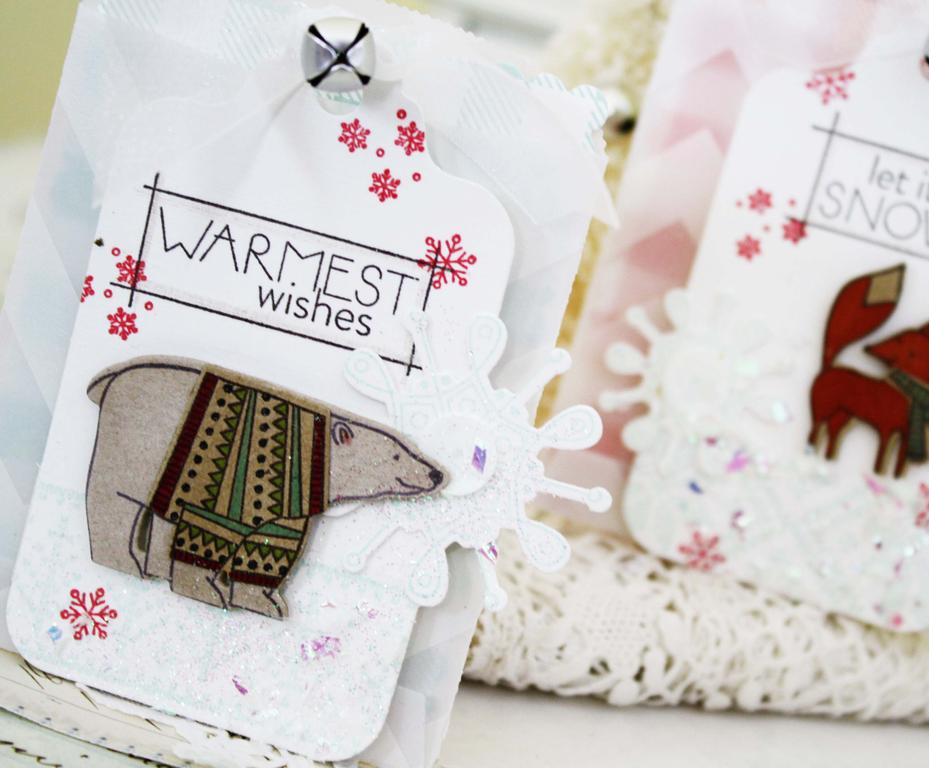 Papertrey Ink Supplies Used:<br />
Stamps:<br />
Snowflakes Sparkle, Fair Isle Borders, and...