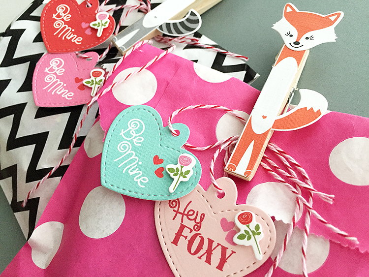 STAMPS: Valentine Pin-Ups ki<br />
INK: Pure Poppy, Hibiscus Burs<br />
PAPER: Sweet Blush,...