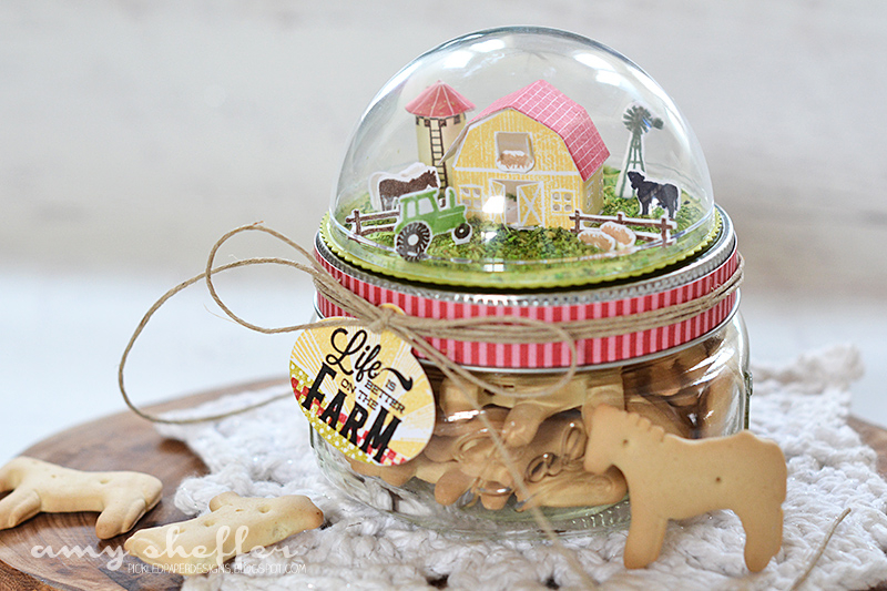 Stamps: Petite Places: Barnyard, Barnyard Sentiments, On the Farm<br />
<br />
Dies: Petite...