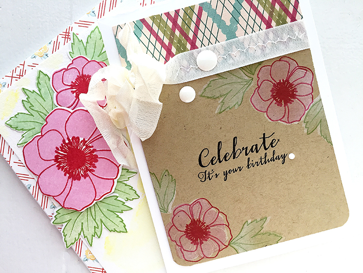 STAMPS: Bold Blossoms<br />
INK: Fresh Snow, Lovely Lady, Pure Poppy, Mint Julep, New Leaf,...