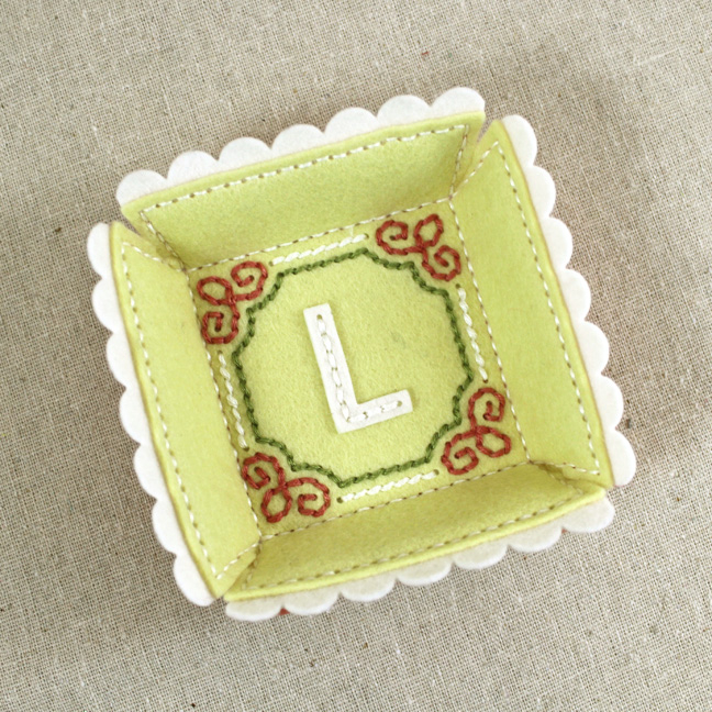Felt: Berry Sorbet, Spring Moss, Vintage Cream - Papertrey Ink<br />
Dies: Stitched Tray:...
