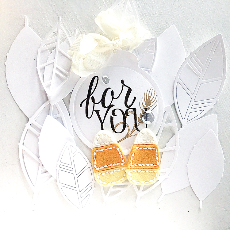 STAMPS: Paper Clippings: Thankful For You<br />
INK: Cocoa Bean, Classic Kraft<br />
PAPER:...