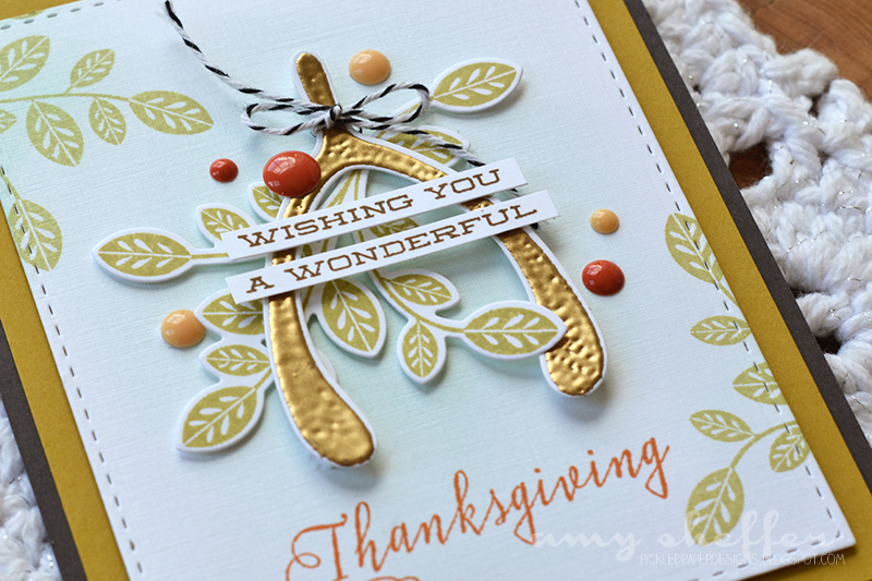 Stamps: Lucky Break, Stylized Autumn<br />
<br />
Dies: Noted: Scalloped A2, Lucky Break,...
