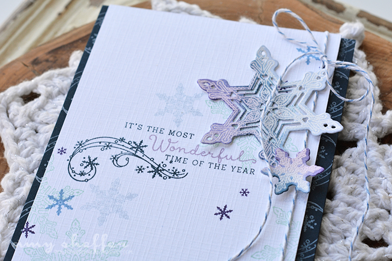 Stamps: What the Doodle: Snowflakes<br />
Dies: What the Doodle: Snowflakes<br />
Ink: Aqua...