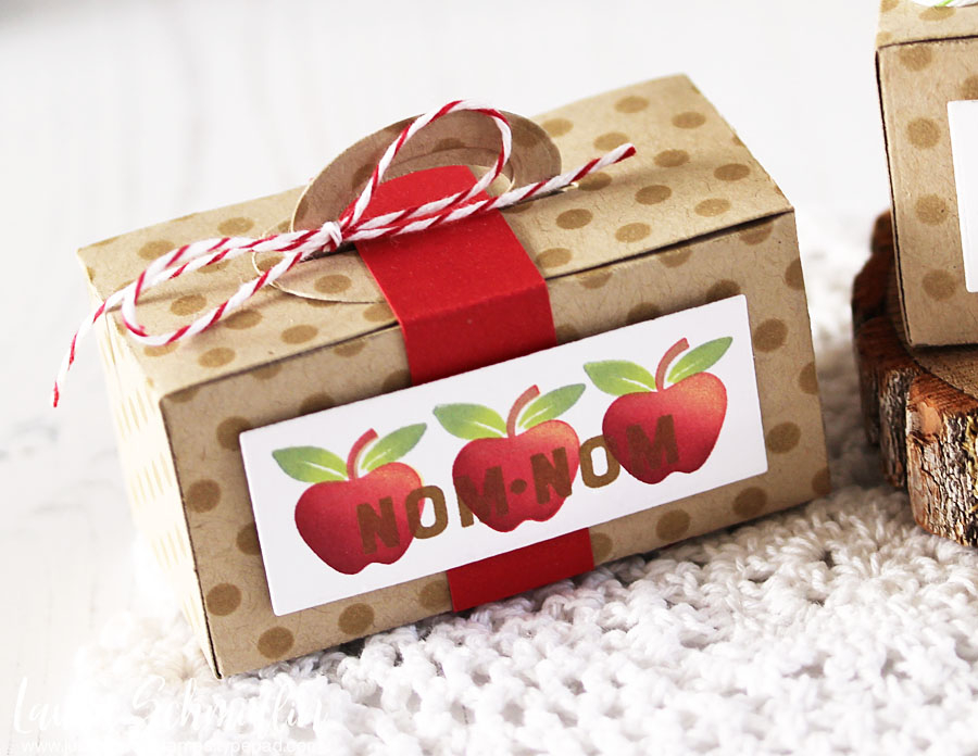 STAMPS: Bite Size Tags<br />
INK: Kraft, Cocoa Bean, Harvest Gold, Spring Moss, Green Parakeet,...