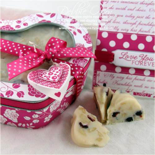 Love You Forever Ensemble detail<br />
<br />
Stamps: Heart Prints<br />
Paper: Raspberry...