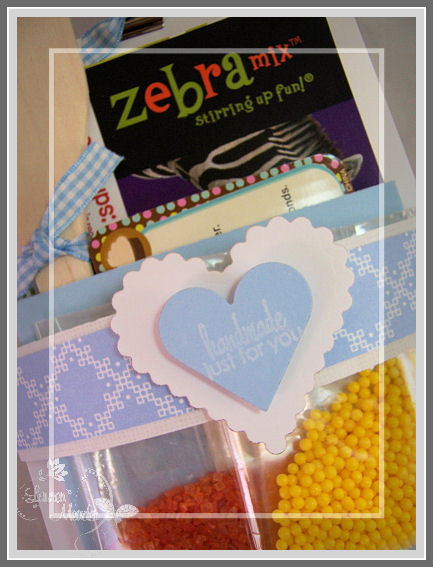 Time to invite some kids over for a cupcake baking party! <br />
This would be the prefect way...