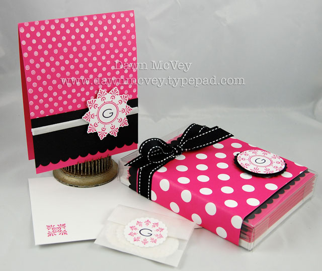 Paper: true black, raspberry fizz, stamper's select white<br />
Stamps: Simply Stationary,...