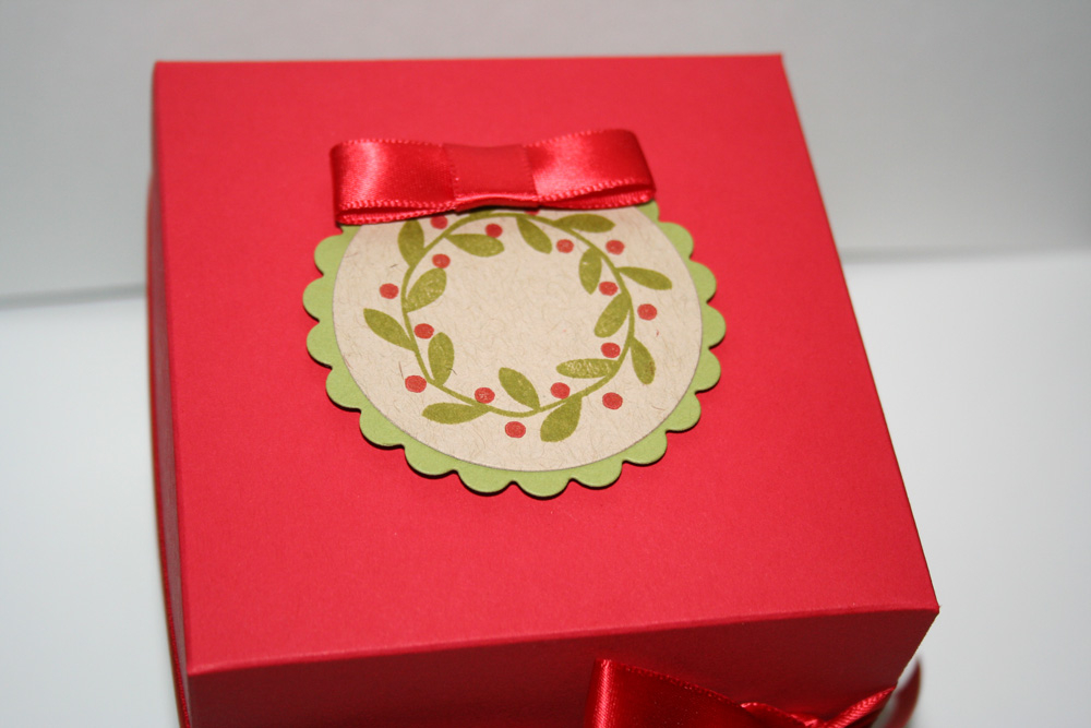 Stamps: Rustic Branches (PTI)<br />
Paper: Fruitcake (Basic Grey), Pure Poppy, Kraft (PTI), Old...
