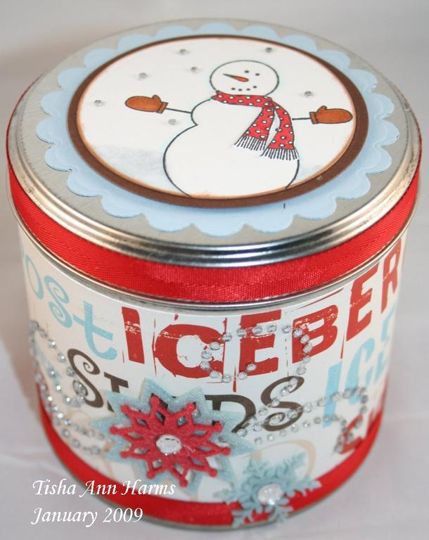 Snowman Tin; Made of Snow<br />
<br />
Ink:<br />
Memento Tuxedo Black<br />
<br />...