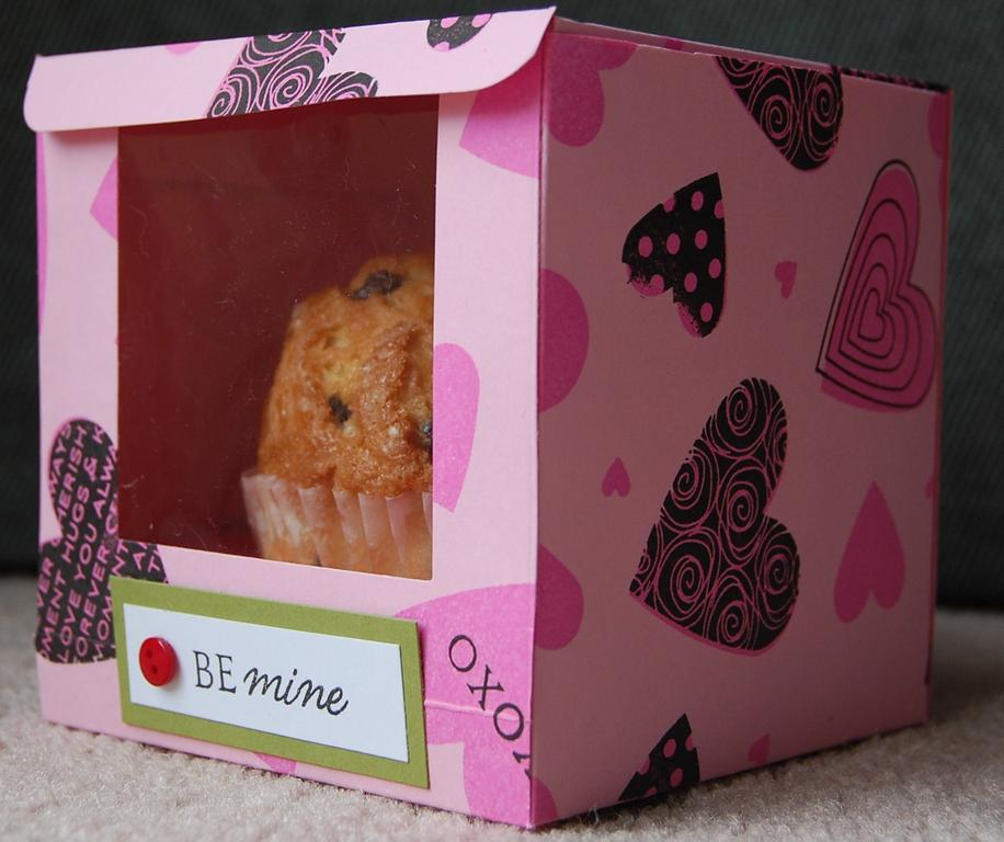Valentine Cupcake Box